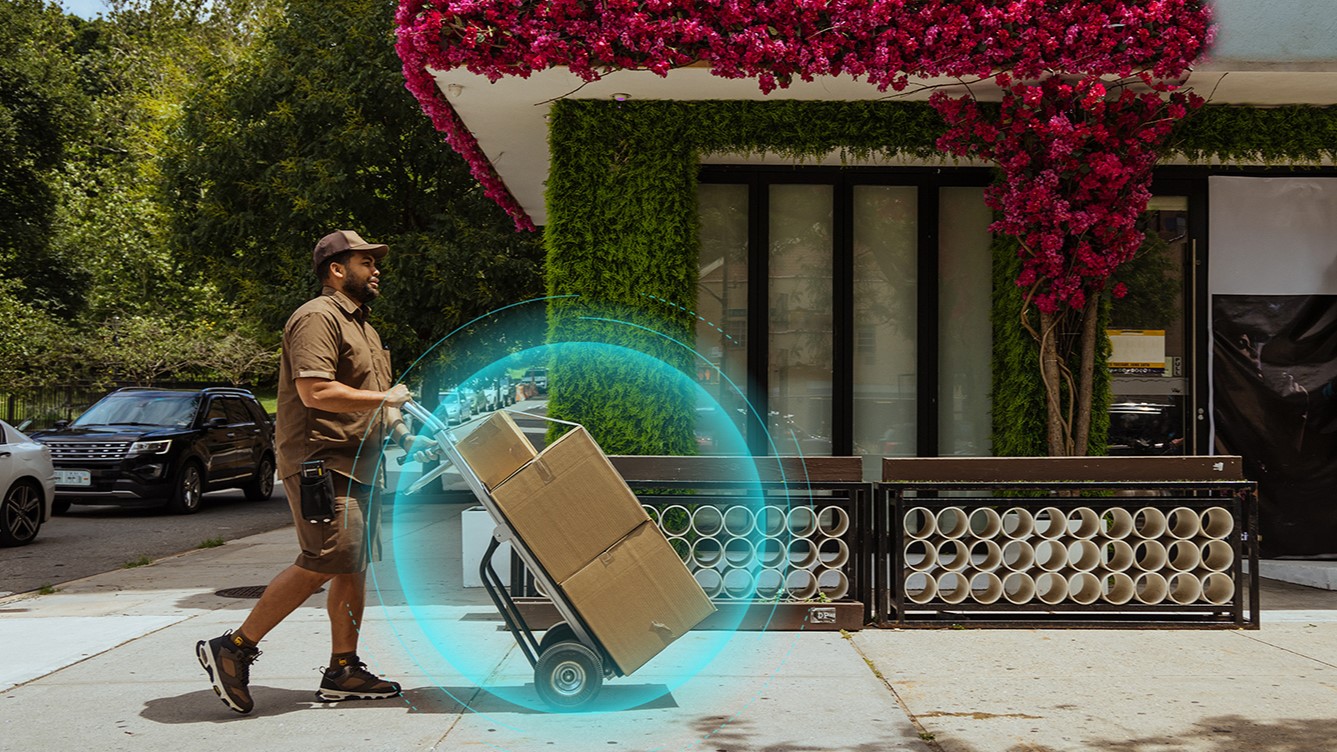 FedEx and UPS highlight parcel security, risk management tools