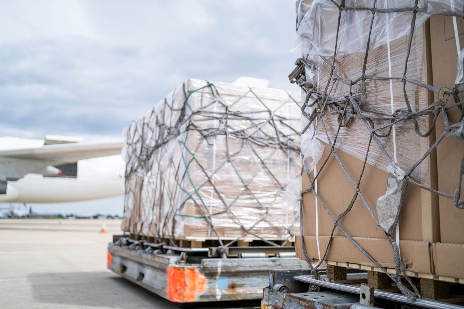 Xeneta: Shippers want short-term deals as demand squeezes capacity