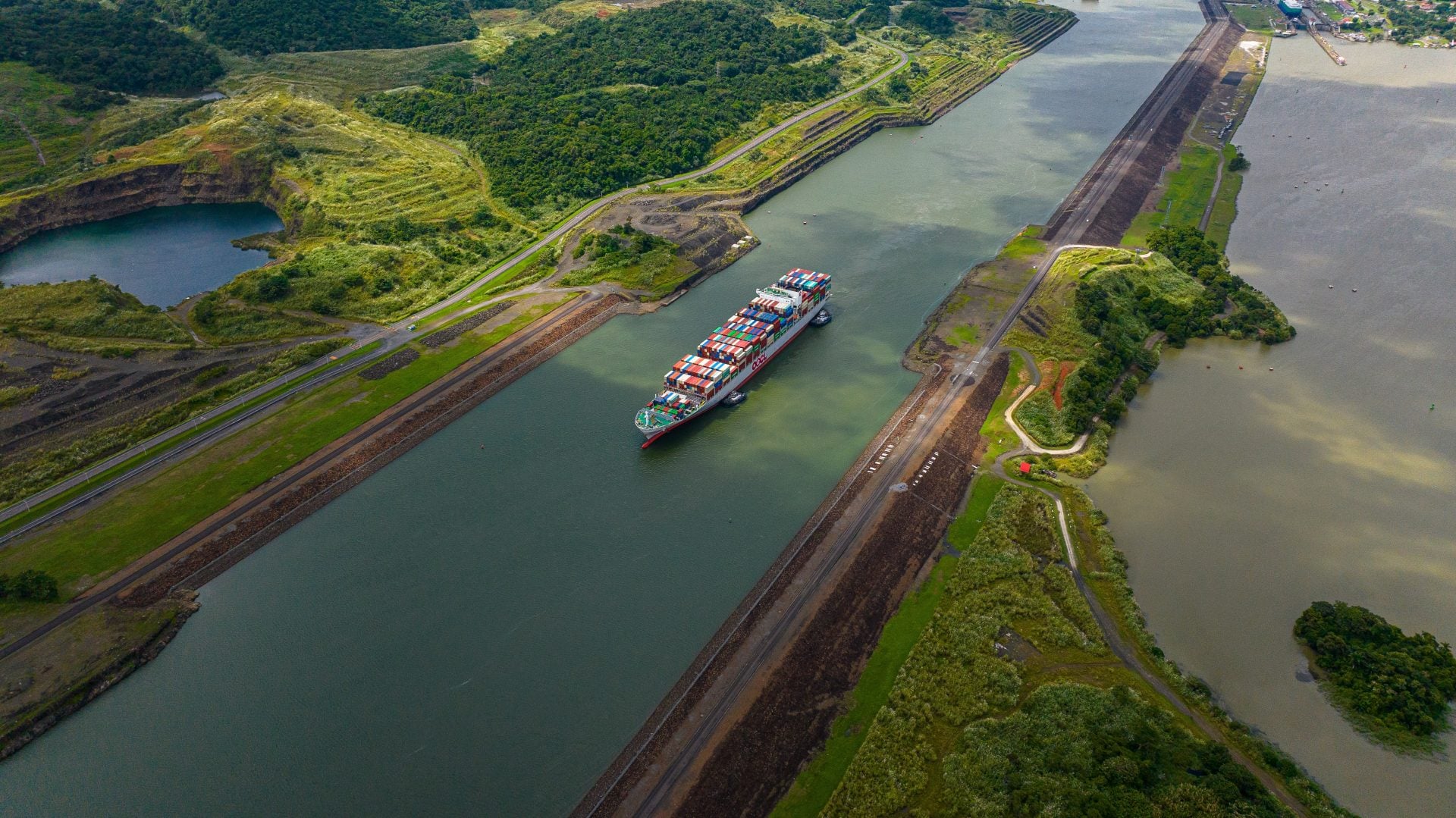 Panama Canal to add transit slot on 15 Oct, immediately raise draft restrictions to 49 feet