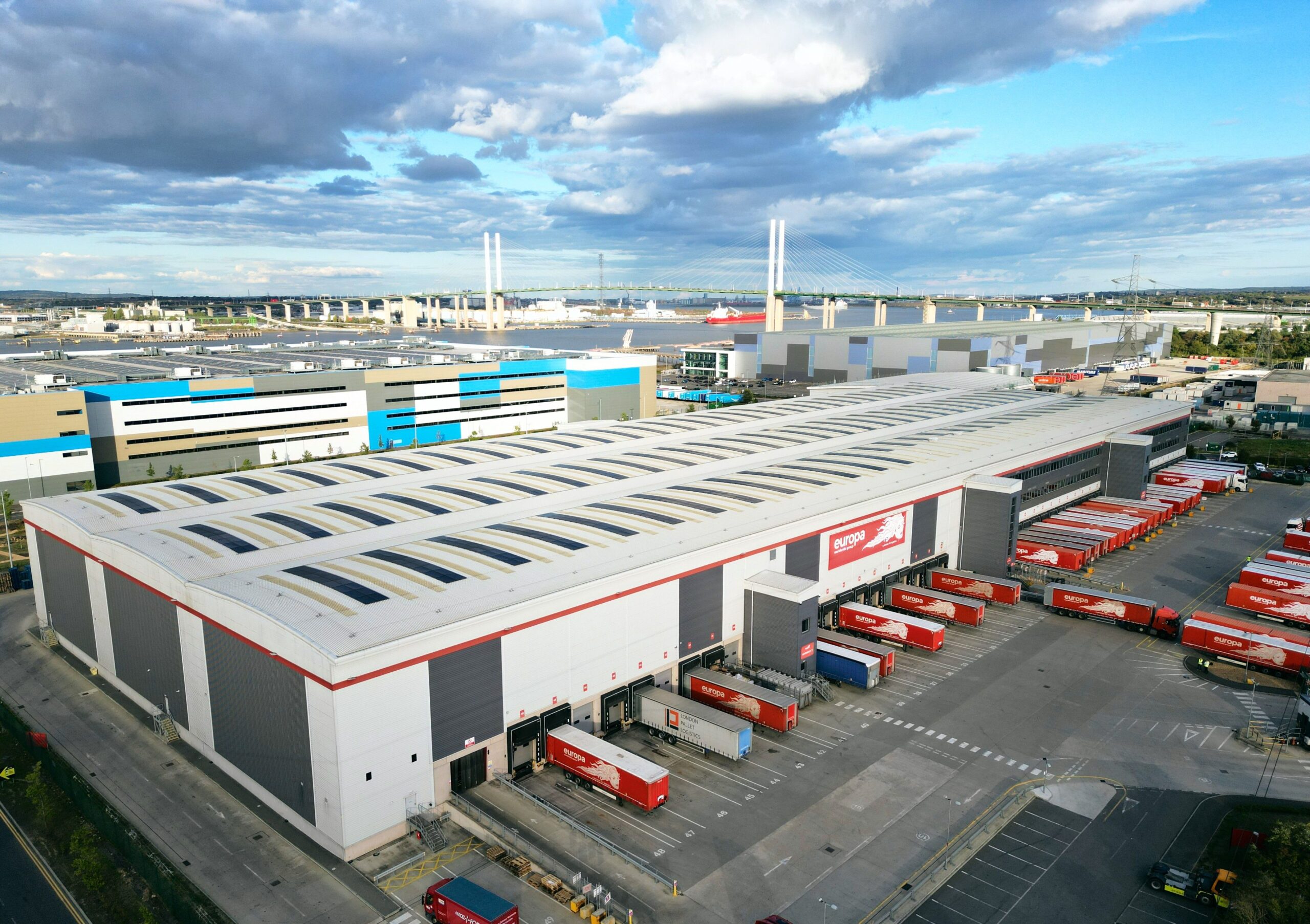 Solar Puts Warehouse Rooftop to Work