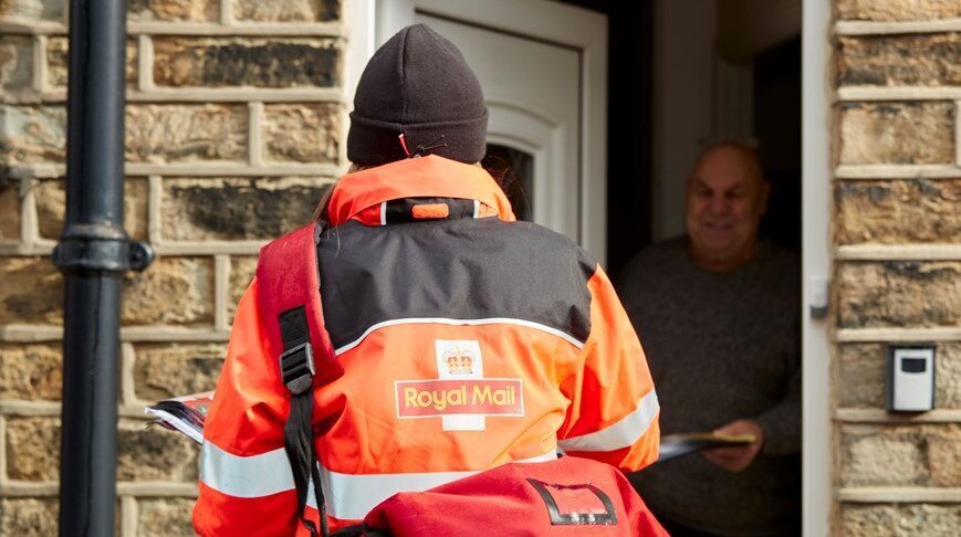 Royal Mail to cut up to 2,500 staff