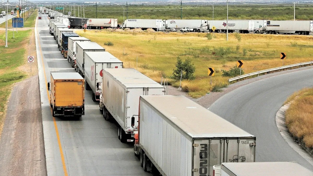 Les routiers mexicains annoncent une grève nationale illimitée à partir du 26 octobre